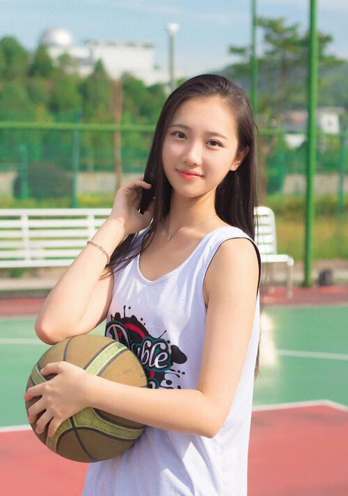 瑞典主场惜败西班牙，小组出线走得更加曲折，瑞典主场惜败西班牙,小组出线走得更加曲折了