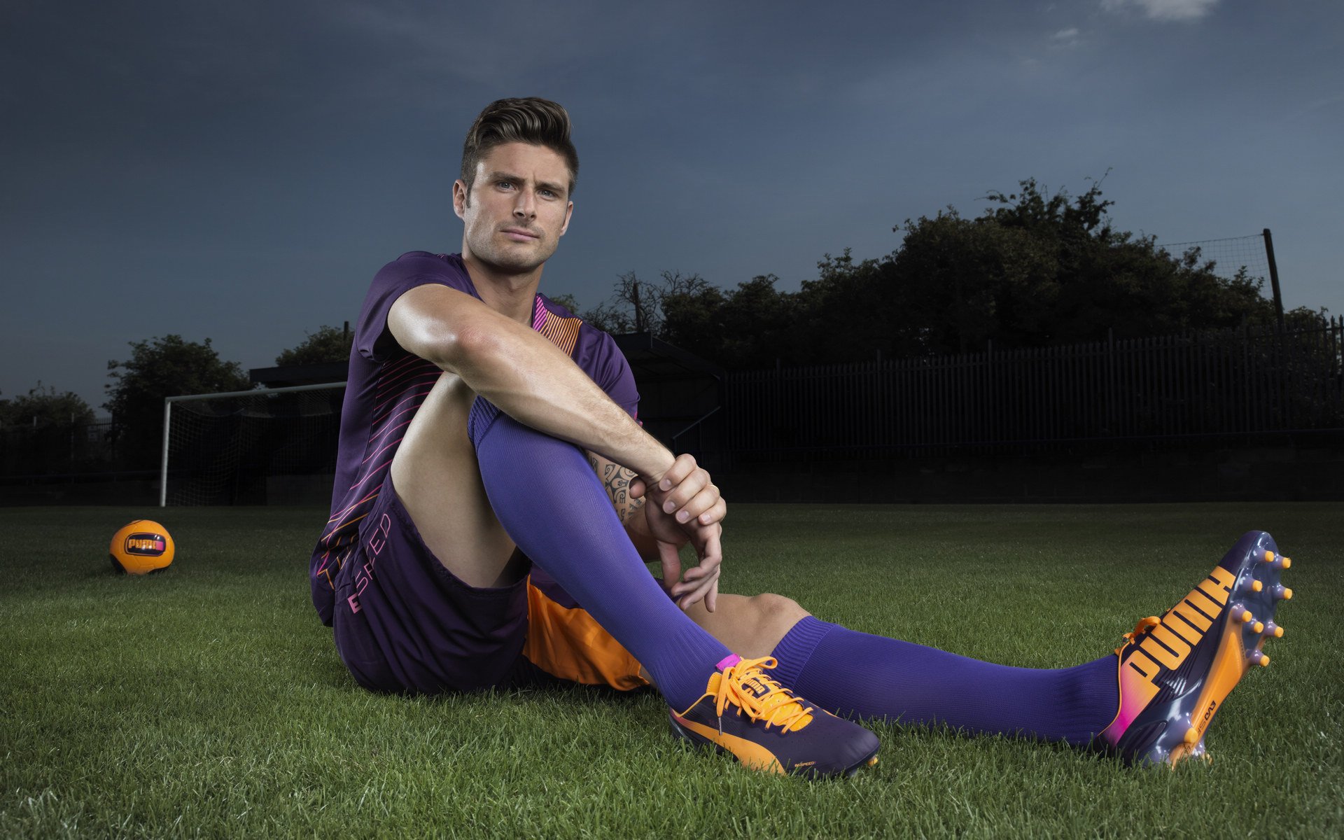 法甲顶级对抗：攻势猛烈战线拉长，法甲水平如何