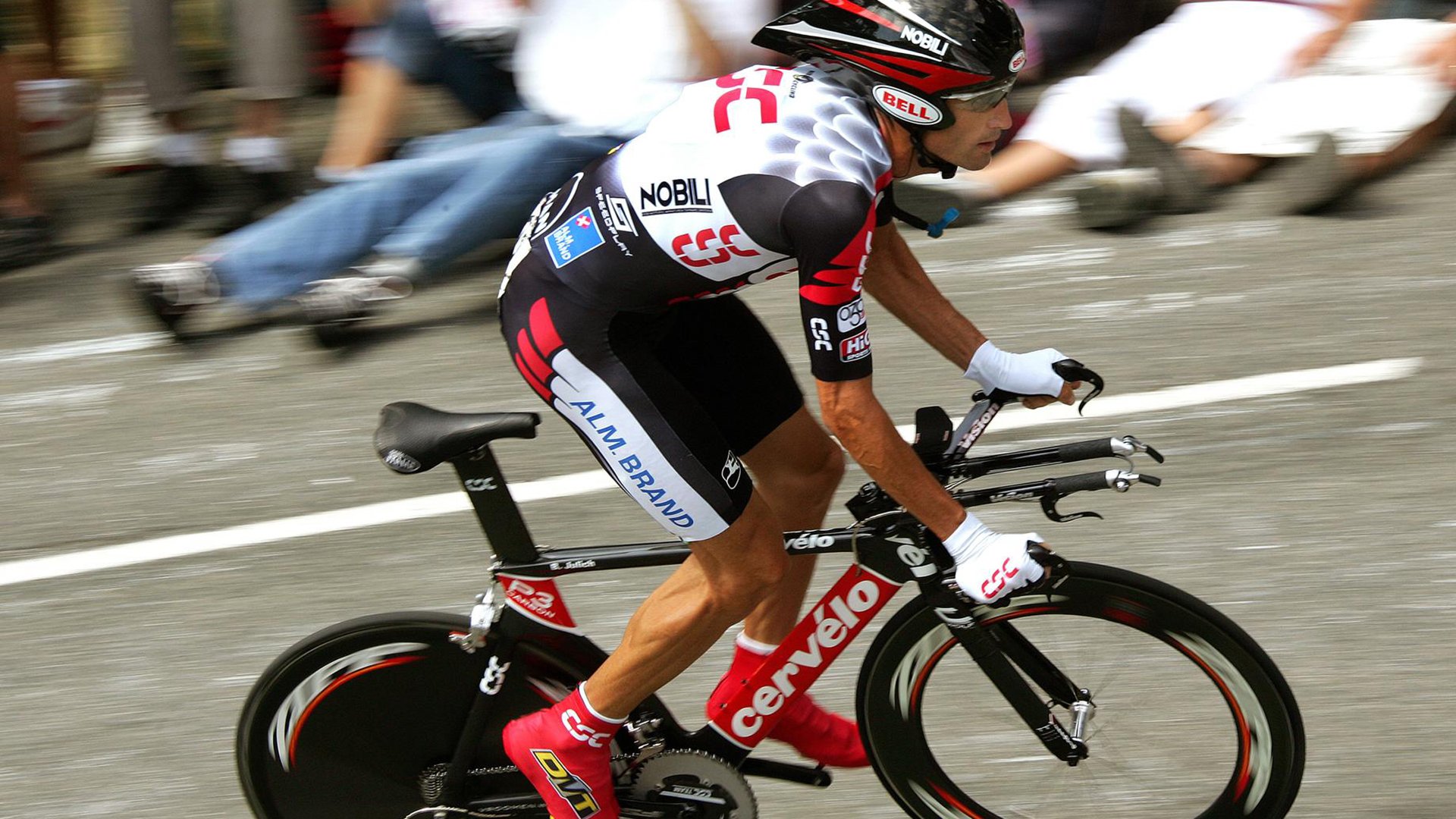 德甲创新战术带来精彩比赛，场上亮点纷呈，德甲推荐